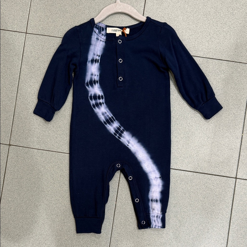 NWT Fairwell Navy and White Tie-Dye Kids Outfit